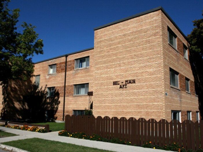 Bel Manor in Winnipeg, Manitoba