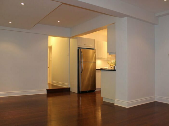 Le 1000 Pratt in Outremont, Quebec