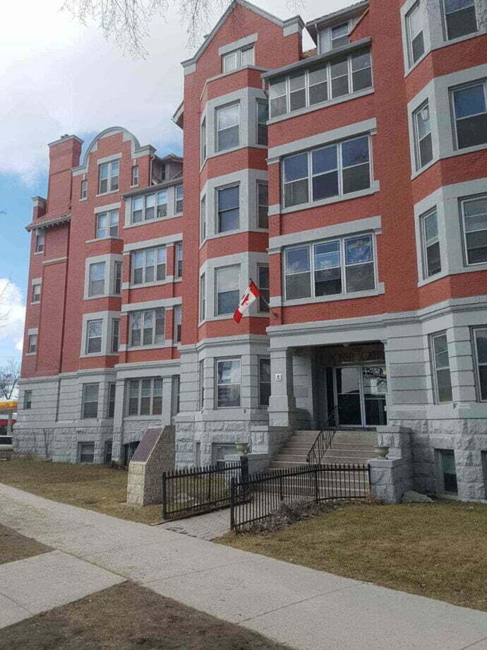 Roslyn Square in Winnipeg, Manitoba