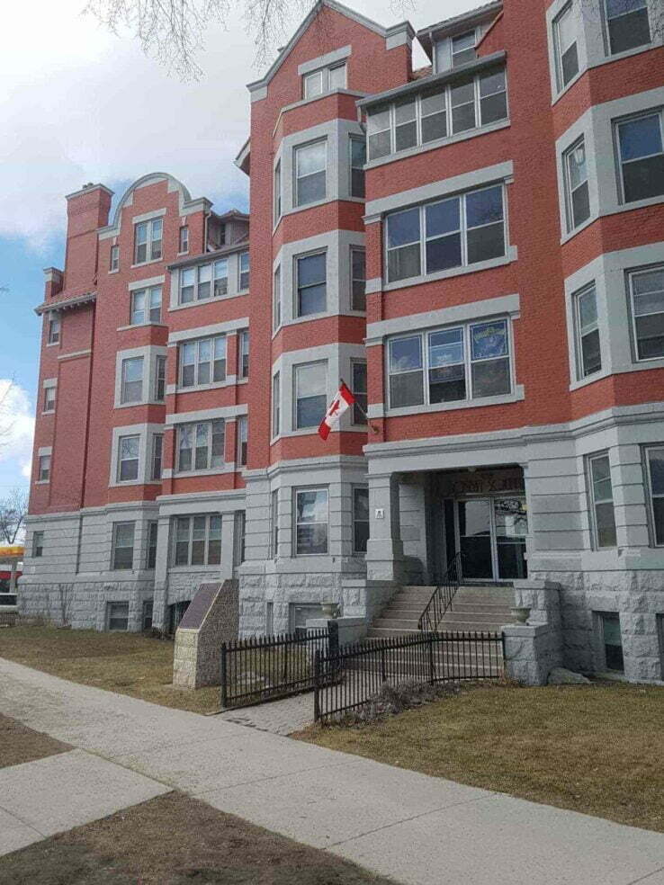 Roslyn Square in Winnipeg, Manitoba
